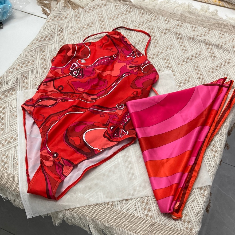 Emilio Pucci Red and Pink Swirl Long-Sleeve Top